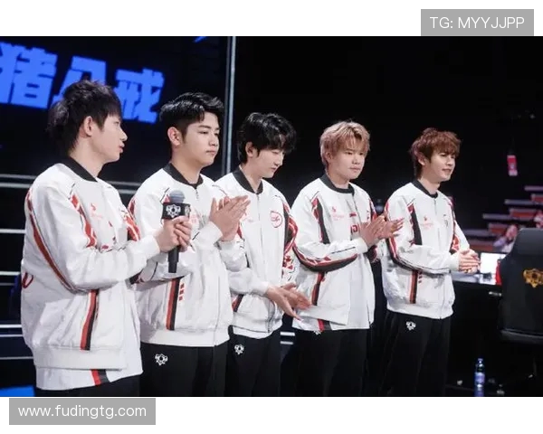 JDG战队心理素质提升引发热议王者荣耀赛场的变革与挑战